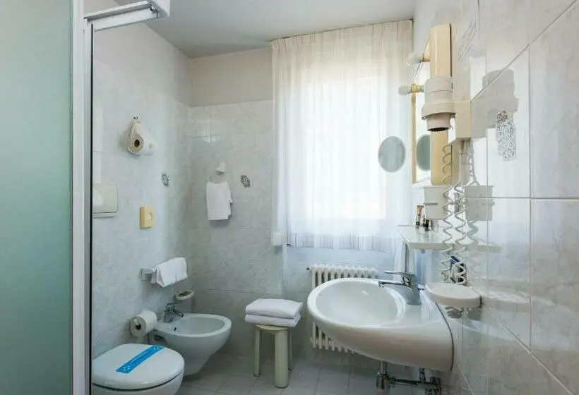 コンフォートルーム, Animae Natura Hotel & Chalet