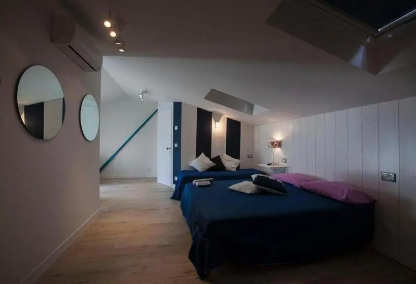 اتاق استاندارد چهار تخته, A Casa Di Lolu