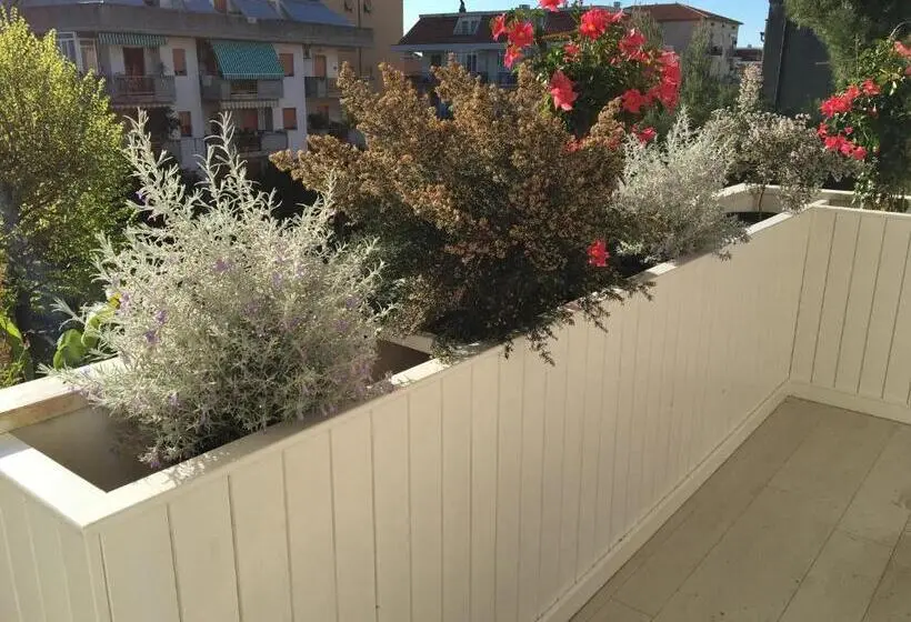 اتاق استاندارد چهار تخته, A Casa Di Lolu