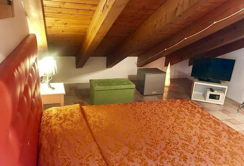 バルコニー付きデラックスルーム, Chioggia Bridges