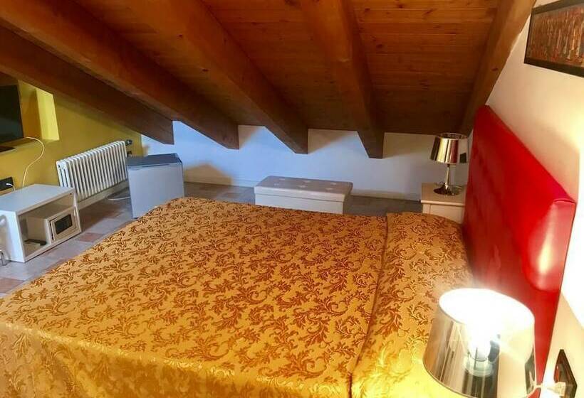 バルコニー付きデラックスルーム, Chioggia Bridges