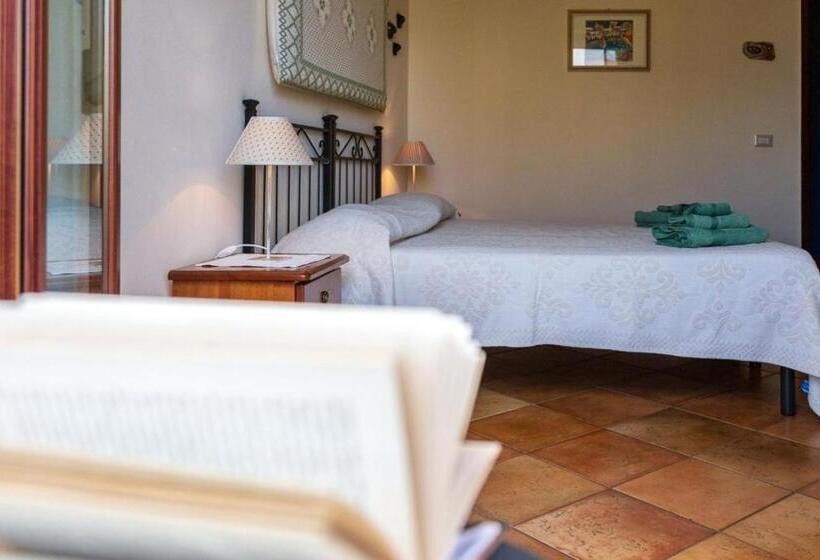 חדר סטנדרט עם מרפסת, Il Leccio