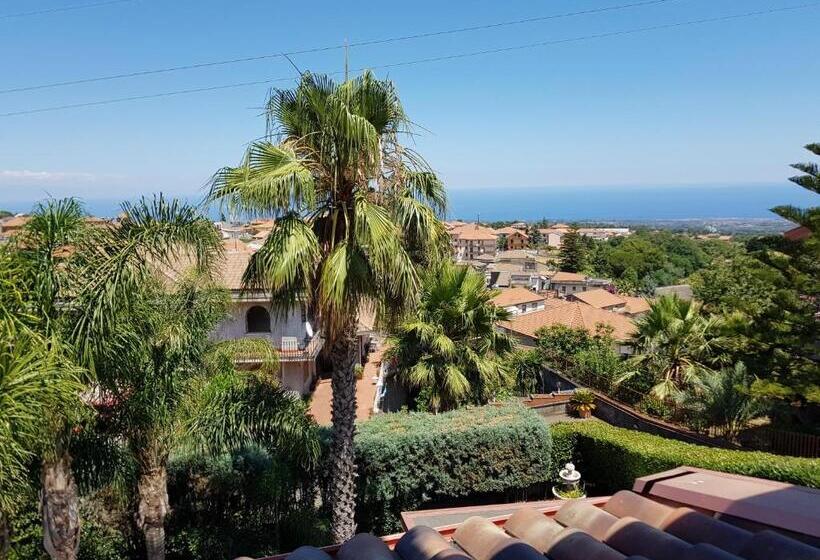 스탠다드 트리플 룸, Villa Hirschen