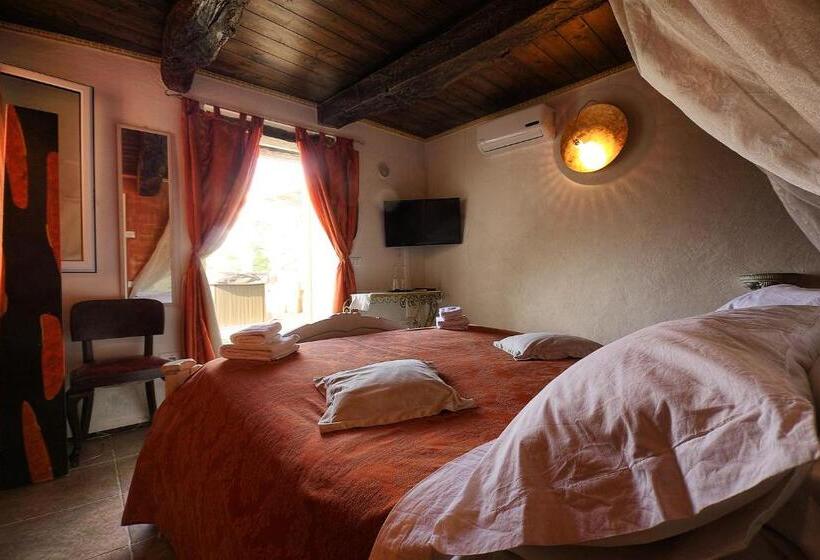 Полулюкс, Villa Tamara Country & Spa Suites