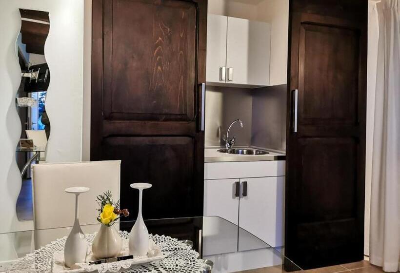 Люкс Повышенной Комфортности, Villa Tamara Country & Spa Suites