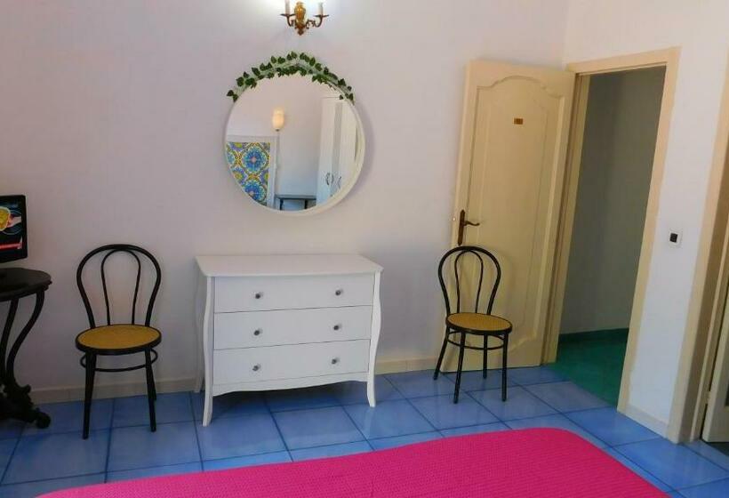 اتاق استاندارد با تراس, Villaverde