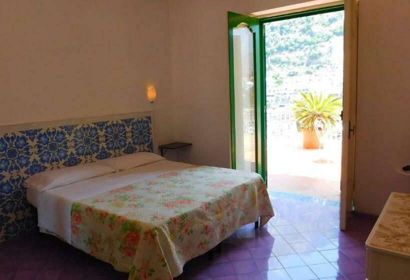 اتاق استاندارد با تراس, Villaverde