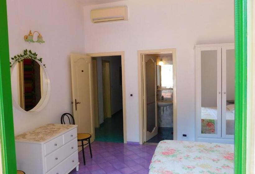 اتاق استاندارد با تراس, Villaverde