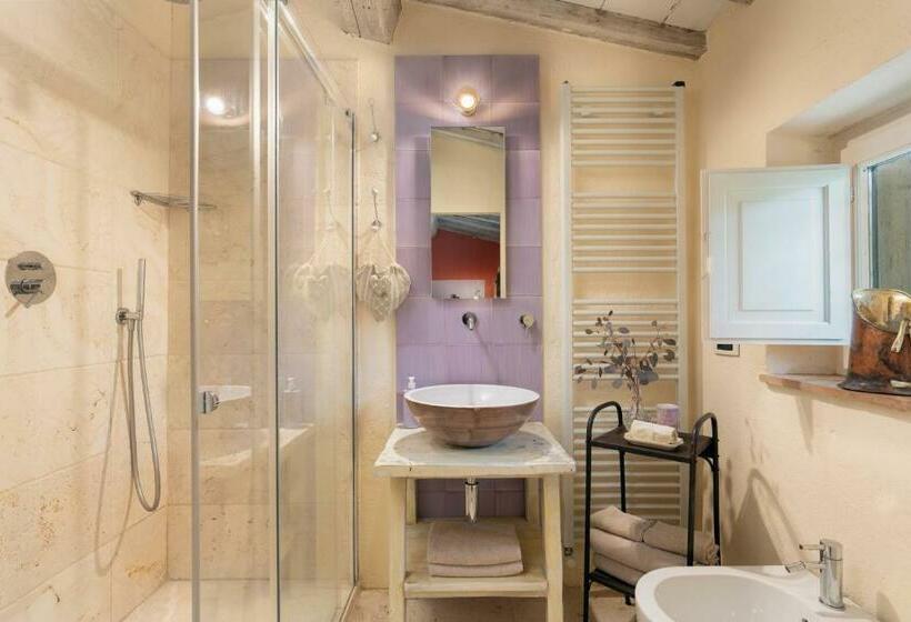 חדר דלוקס, Villavetrichina