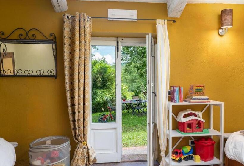 חדר משפחתי חדר אמבטיה משותף, Villavetrichina