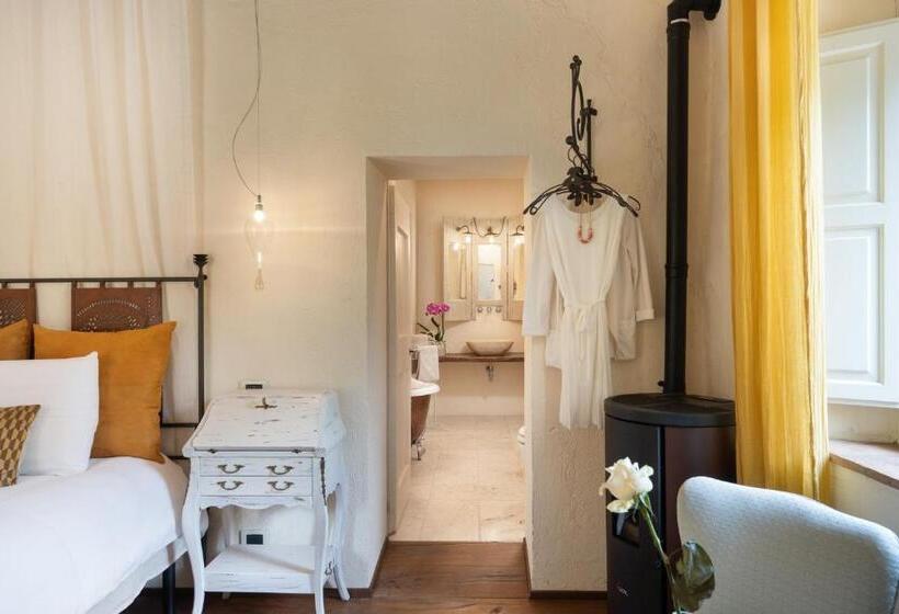 סוויטה עם טרסה, Villavetrichina