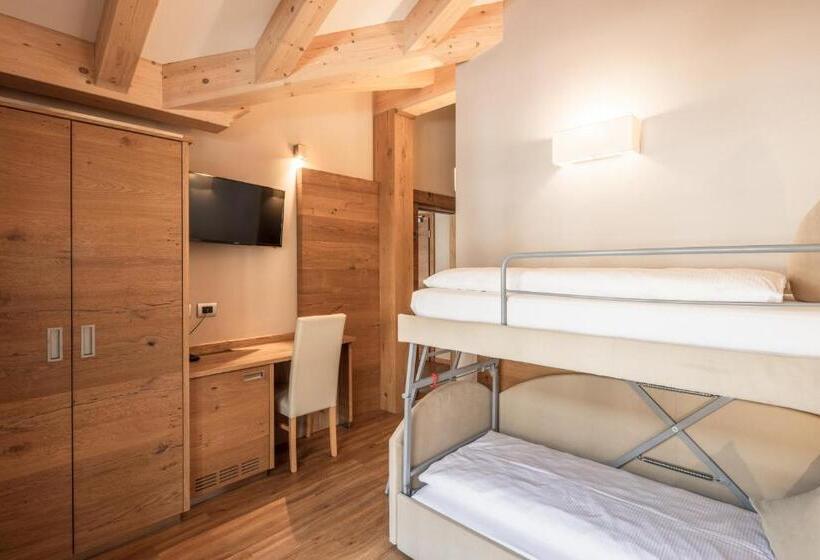 Семейный Номер, Albergo Belvedere