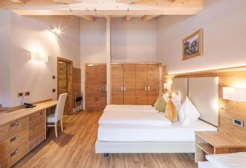 スタンダード４人部屋, Albergo Belvedere