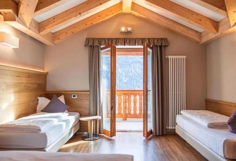 スタンダード４人部屋, Albergo Belvedere