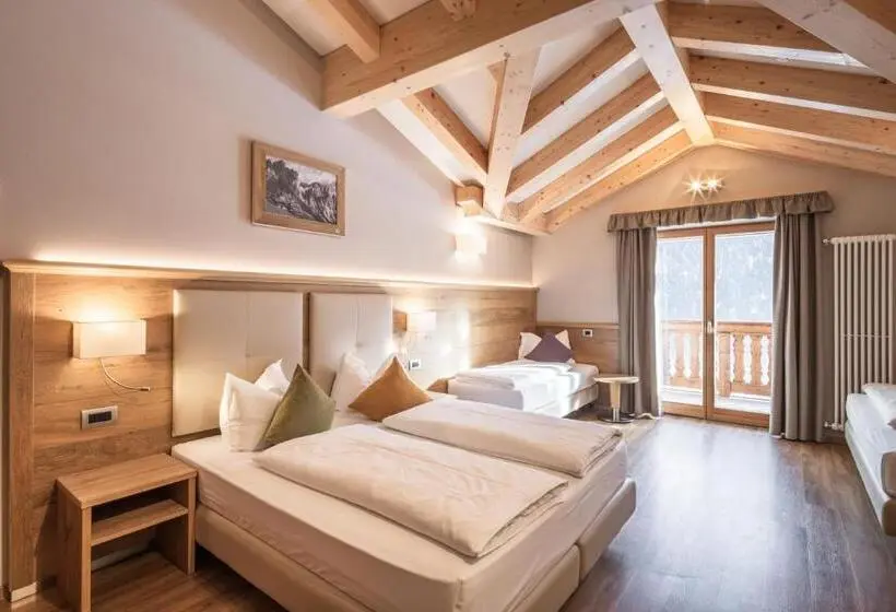 スタンダード４人部屋, Albergo Belvedere