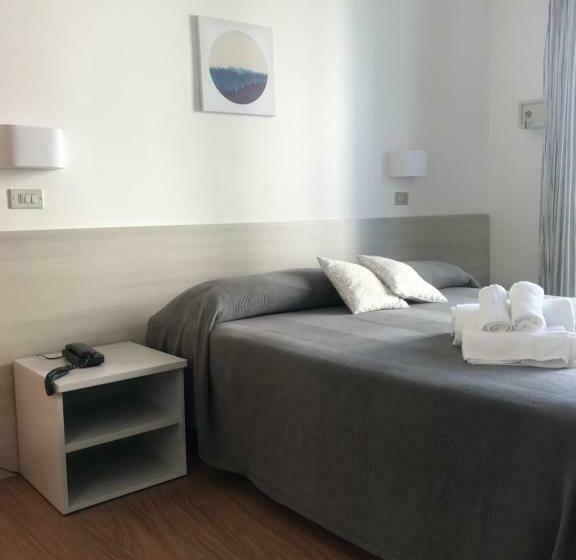 חדר סטנדרט, Augustus