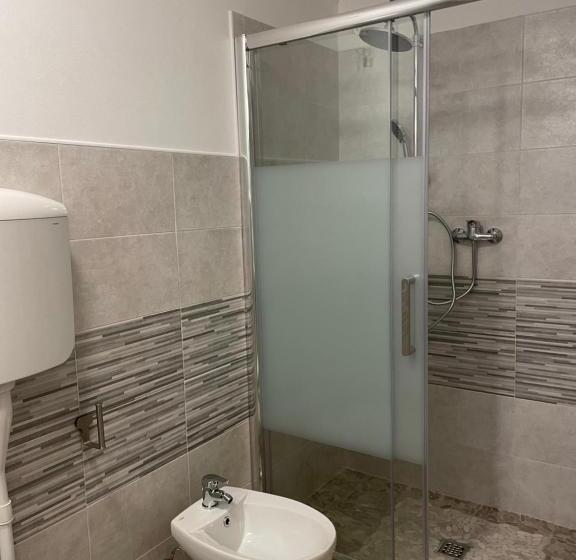 חדר סטנדרט, קומת קרקע, Augustus