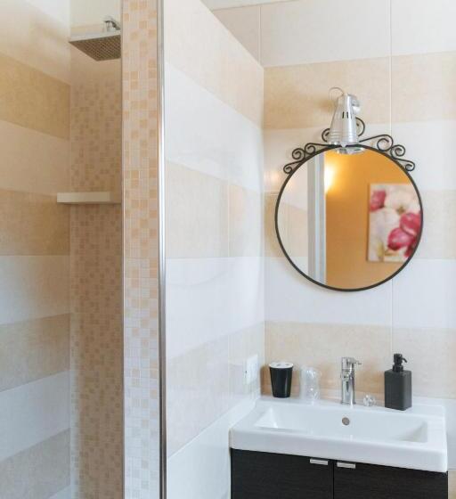 اتاق اکونومی, Bella Napoli Ristorante & Spa