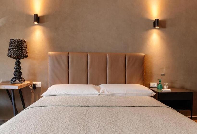 سوییت سوپریور, Bella Napoli Ristorante & Spa