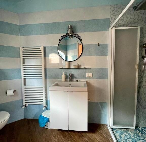 اتاق کلاس بیزنس, Bella Napoli Ristorante & Spa