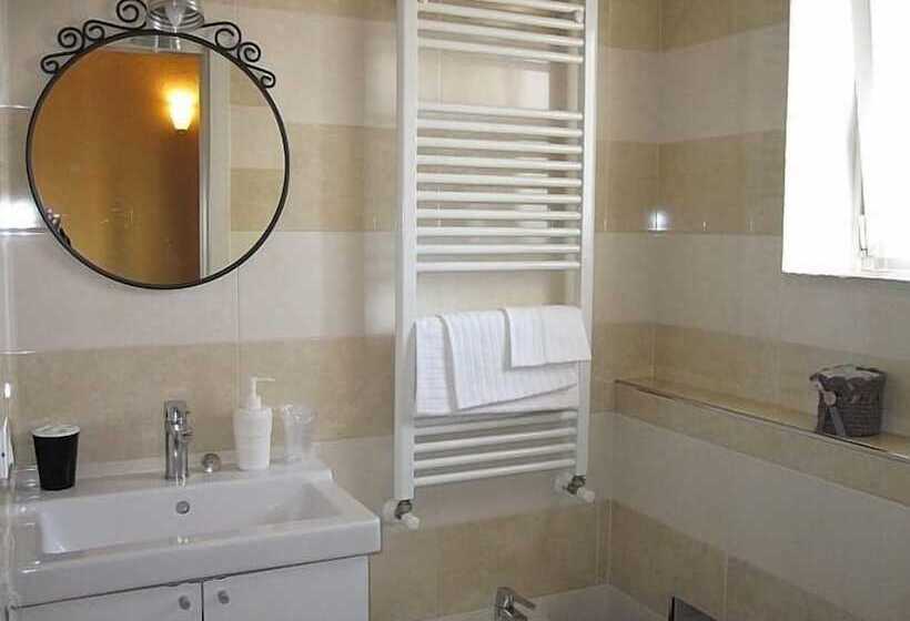 اتاق استاندارد, Bella Napoli Ristorante & Spa