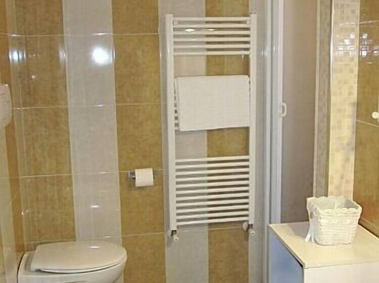 اتاق استاندارد, Bella Napoli Ristorante & Spa