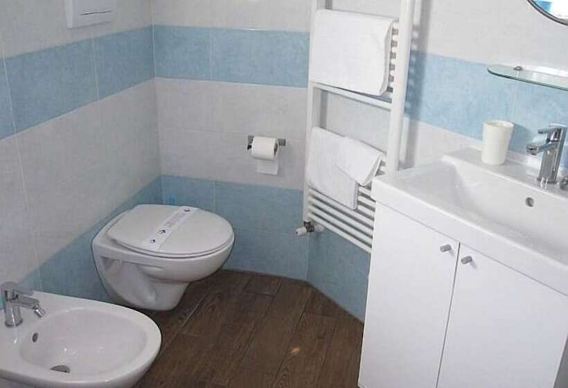 اتاق استاندارد, Bella Napoli Ristorante & Spa