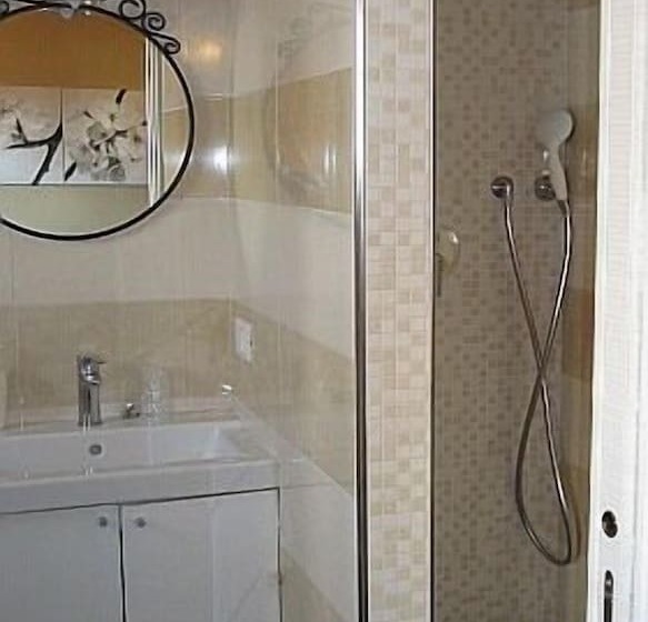 اتاق استاندارد, Bella Napoli Ristorante & Spa