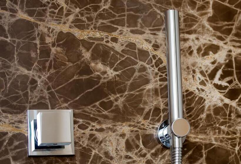 带海景的标准房, Capri Wine