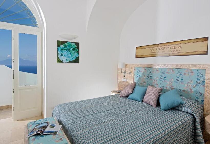 标准间侧面带海景, Capri Wine