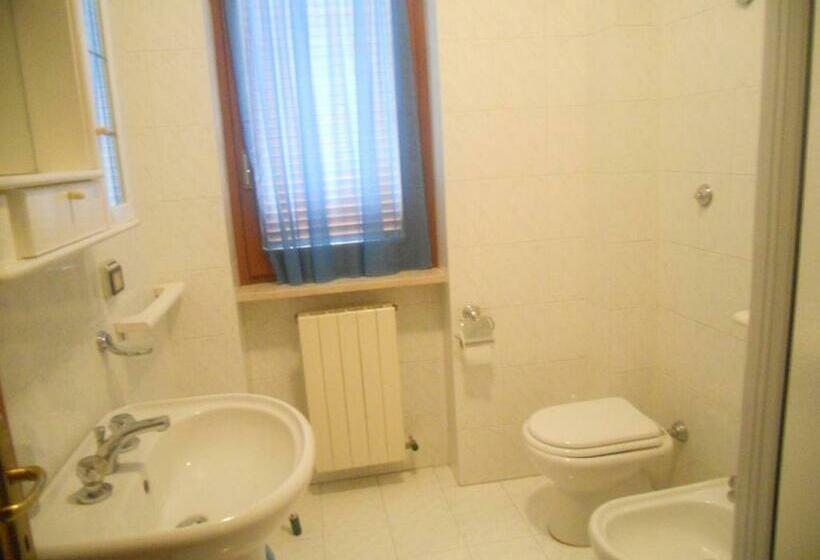 חדר סטנדרט, Cascia Ristorante