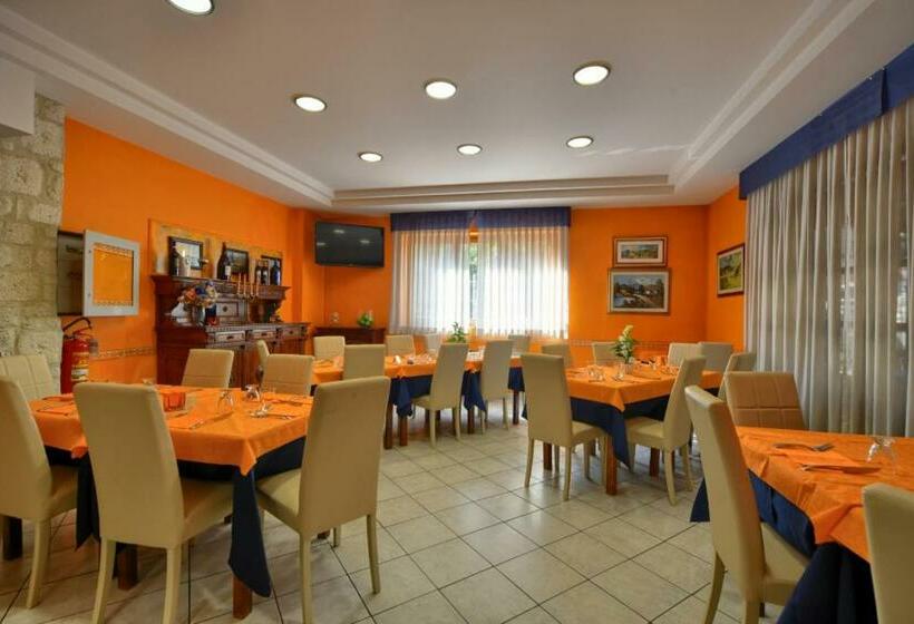חדר סטנדרט, Cascia Ristorante