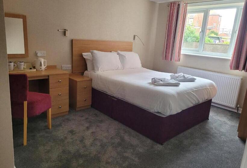 اتاق خانوادگی, Cavendish