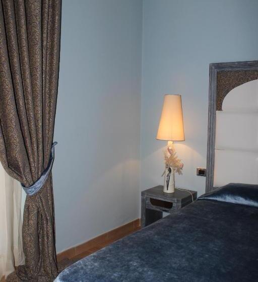 デラックスジュニアスイート, Hermitage