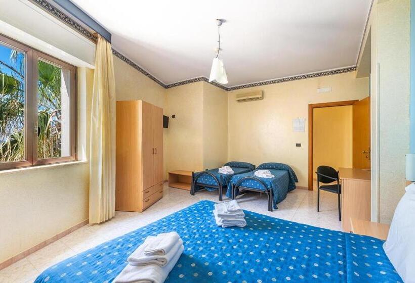 Triple Room Sea View, Il Riccio