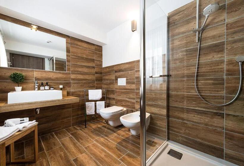 スタンダード４人部屋, Pordoi Passo Pordoi Vegetarian