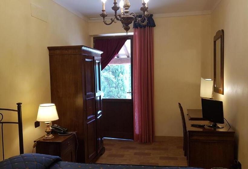 エコノミールーム, Villa Rinalducci