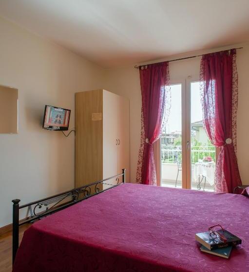 Номер Стандарт, B&b Alle Tre Rose