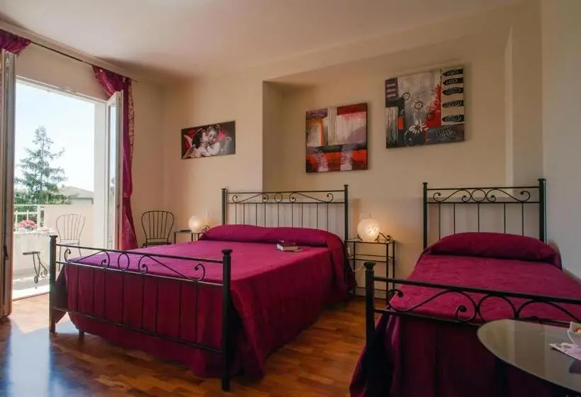 スタンダードトリプルルーム, B&b Alle Tre Rose