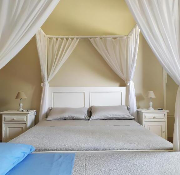 חדר סטנדרט לארבעה, B&b Li Ccoti