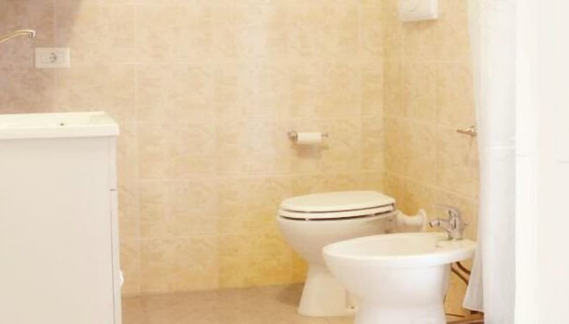 غرفة قياسية, Casablanca