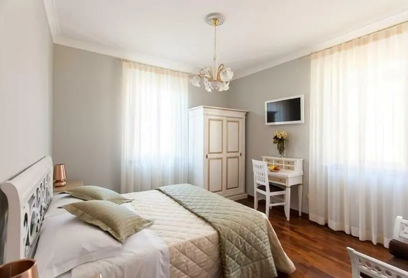 Standard Room, Il Portico Camere E Caffè   Centro Città