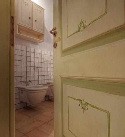 スイート, La Fornasaccia