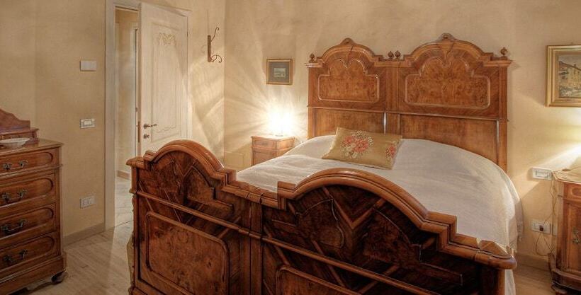 スイート, La Fornasaccia