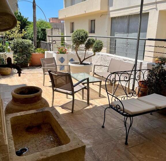 标准三人间, La Pergola B&b