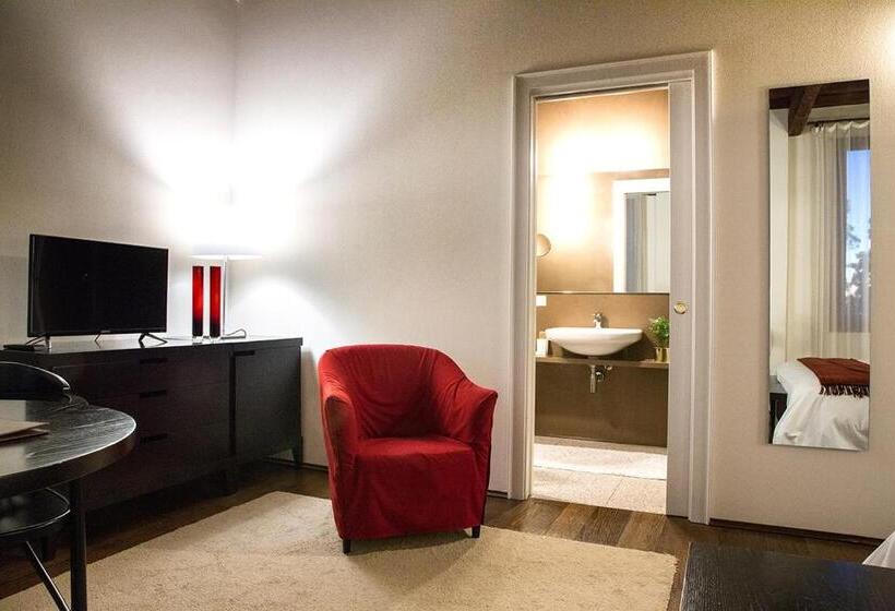 디럭스 룸, Relais Villa Ormaneto