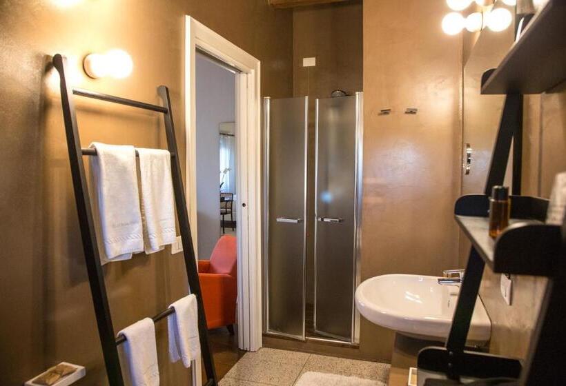 디럭스 룸, Relais Villa Ormaneto