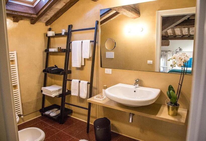 디럭스 룸, Relais Villa Ormaneto