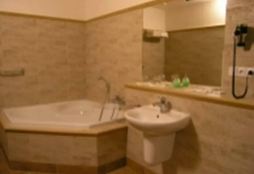 Standard-huone Pääsy Spa-tilaan, Grand Hotel Strand