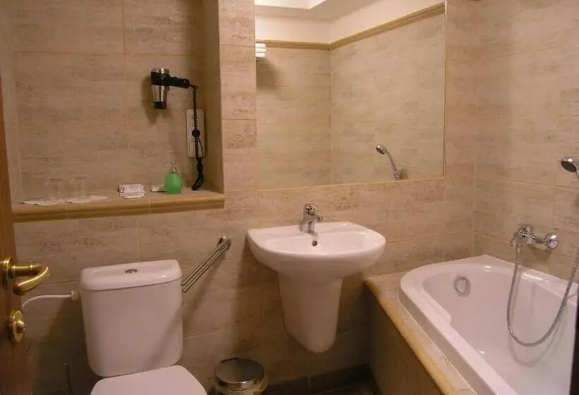 Standard-huone Pääsy Spa-tilaan, Grand Hotel Strand